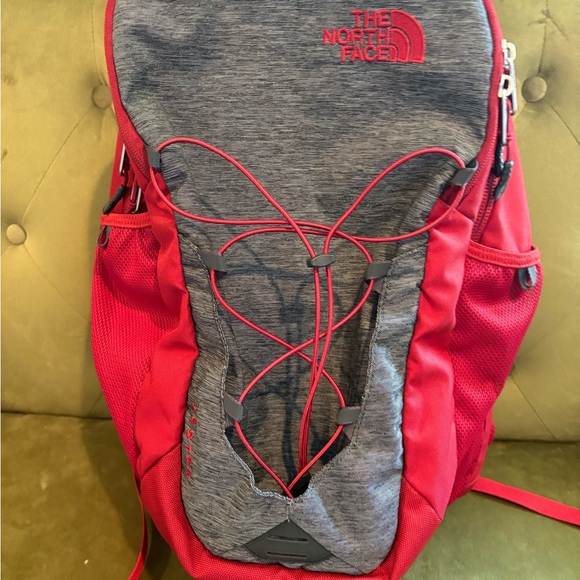 The North Face Jester Maroon and Gray Backpack in great condition!! - Picture 1 of 7